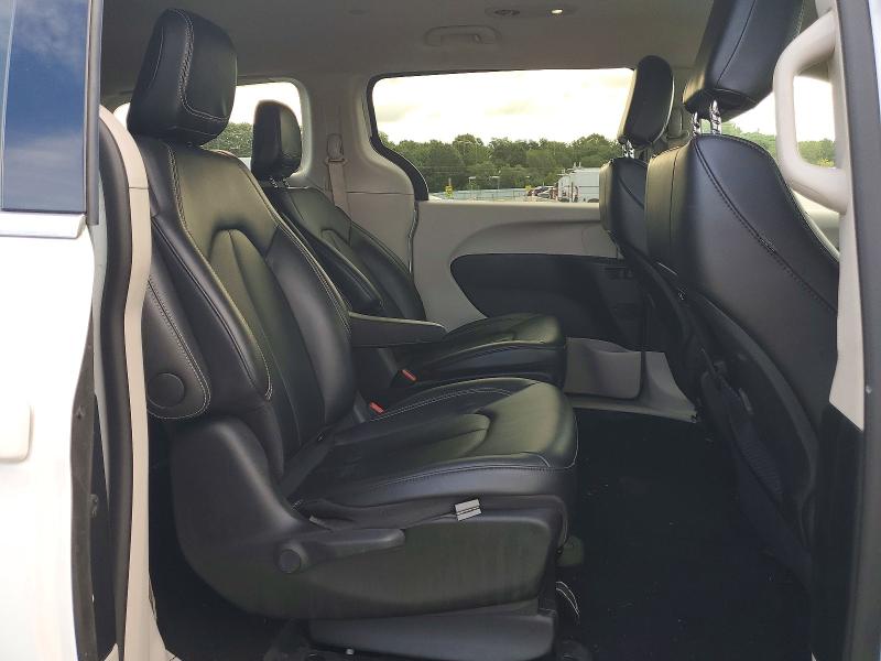 Photo 11 from auction – 2024 CHRYSLER PACIFICA with VIN 2C4RC1S70RR153639