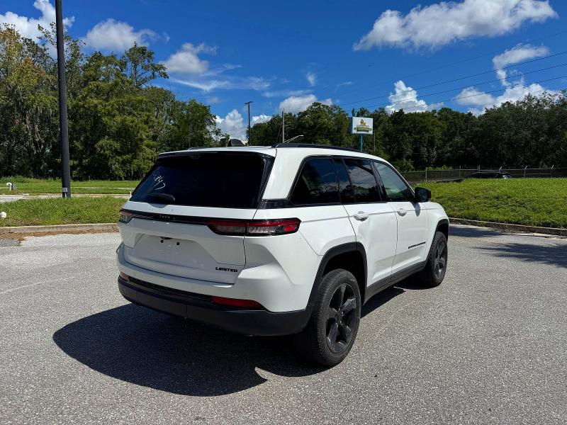 Photo 4 from auction – 2023 JEEP GRAND CHEROKEE with VIN 1C4RJGBG2PC502847