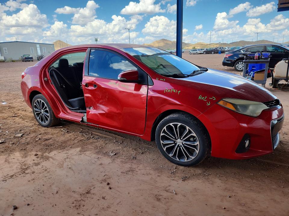 Photo 4 from auction – 2016 TOYOTA COROLLA with VIN 5YFBURHE9GP396429