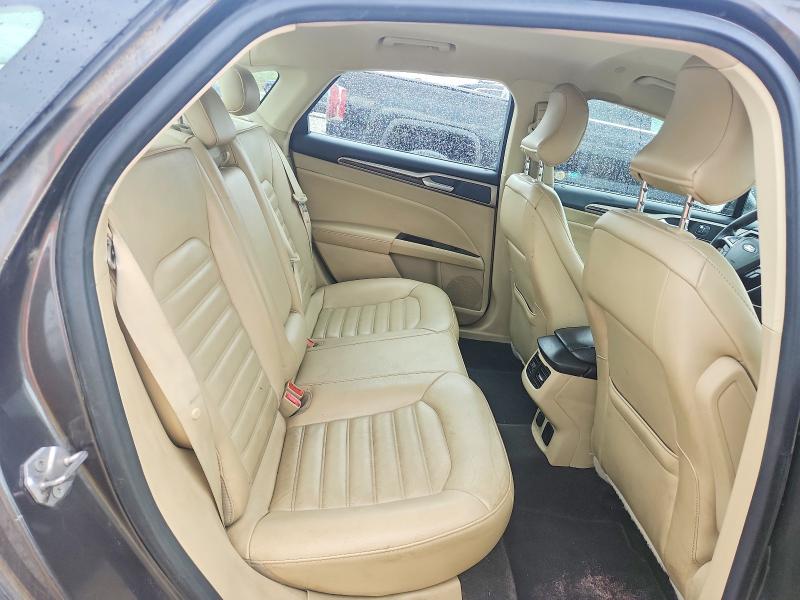 Снимка 10 от търг – 2016 FORD FUSION с VIN 3FA6P0PU4GR336040