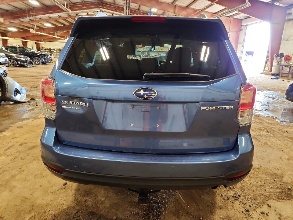 Photo 6 from auction – 2018 SUBARU FORESTER with VIN JF2SJAGC7JH504481