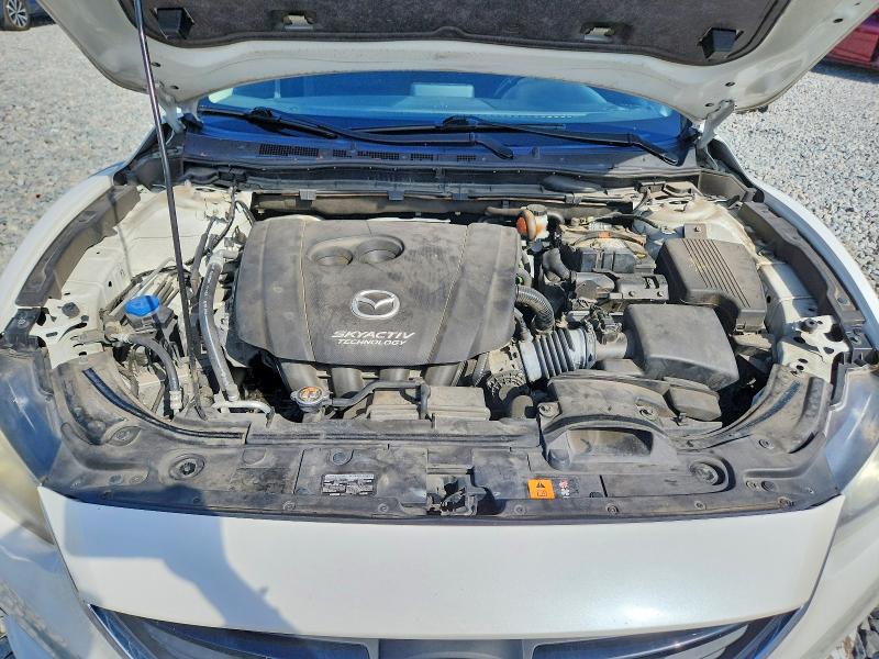 Photo 11 from auction – 2016 MAZDA 6 with VIN JM1GJ1U5XG1481564