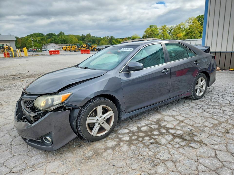 TOYOTA CAMRY 2013 with VIN 4T1BF1FKXDU281806 - Photo from auction