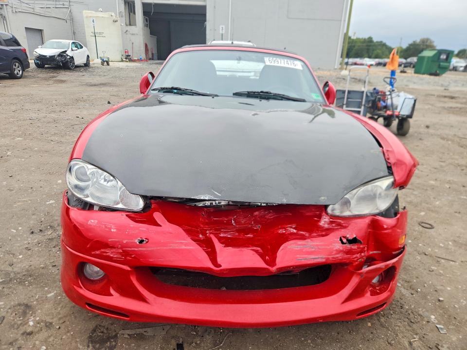 Снимка 5 от търг – 2003 MAZDA MX-5 MIATA с VIN JM1NB353630306113