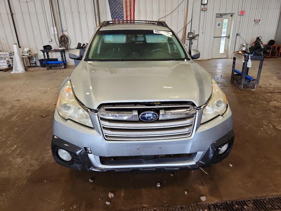 Photo 5 from auction – 2013 SUBARU OUTBACK with VIN 4S4BRBGCXD3301160