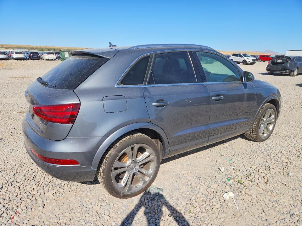 Photo 3 from auction – 2015 AUDI Q3 with VIN WA1GFCFS3FR014352