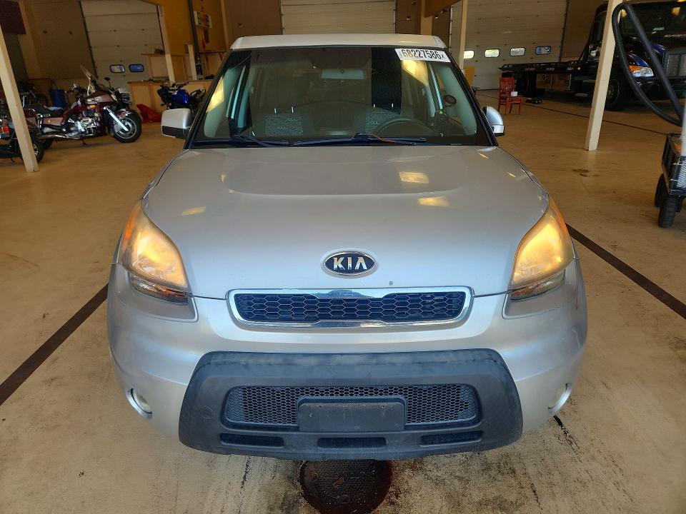 Photo 5 from auction – 2011 KIA SOUL with VIN KNDJT2A28B7721698