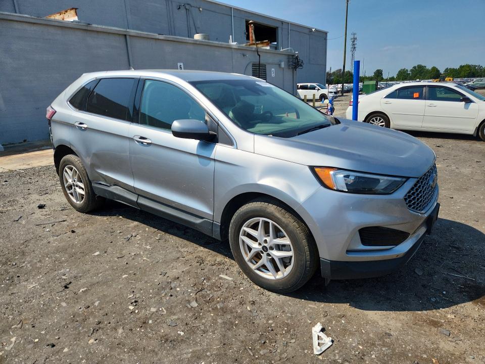 Foto 4 de la subasta – 2023 FORD EDGE con VIN 2FMPK4J91PBA20744
