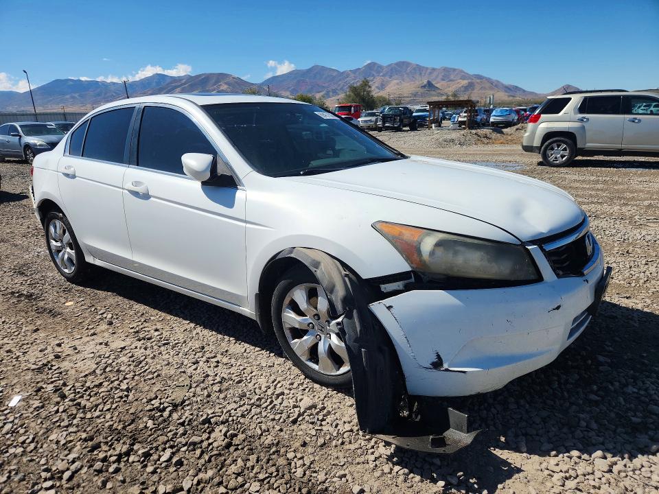 Photo 4 from auction – 2008 HONDA ACCORD with VIN JHMCP26788C018151
