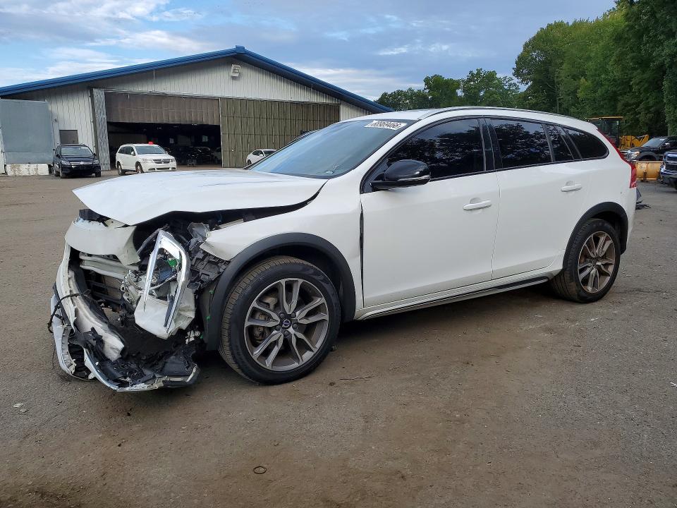 2018 VOLVO V60 CROSS COUNTRY - Търг №68969466