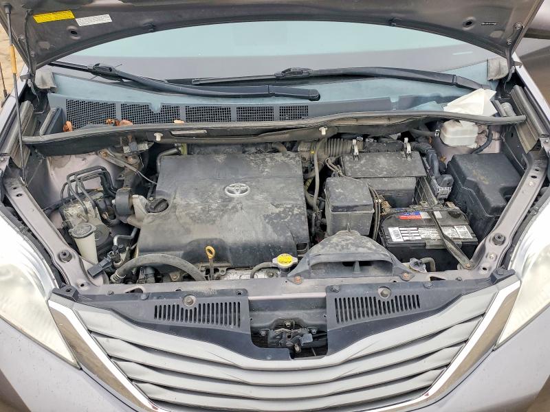 Zdjęcie 12 z aukcji – 2014 TOYOTA SIENNA z VIN 5TDDK3DC5ES090672