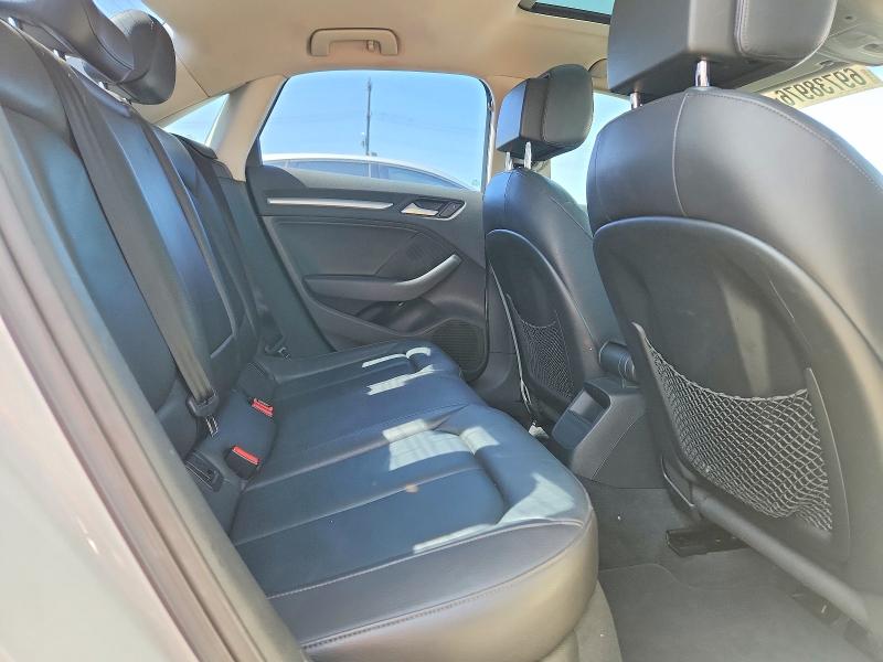 Foto 10 de la subasta – 2015 AUDI A3 con VIN WAUACGFF1F1009659