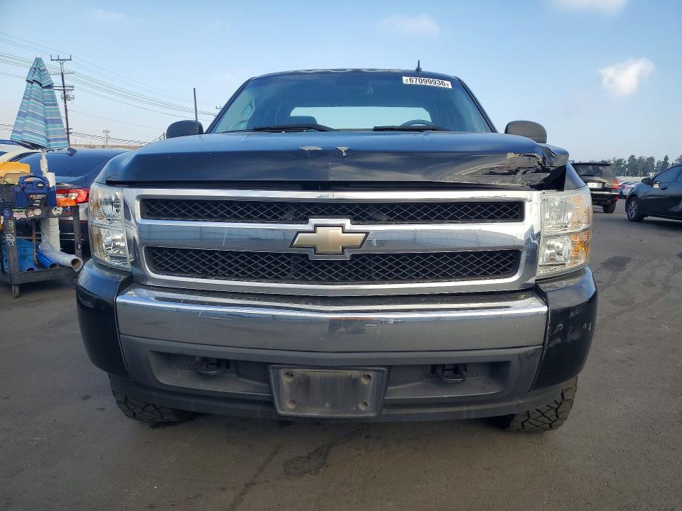 Foto 5 de la subasta – 2008 CHEVROLET SILVERADO con VIN 2GCEC19C081205754