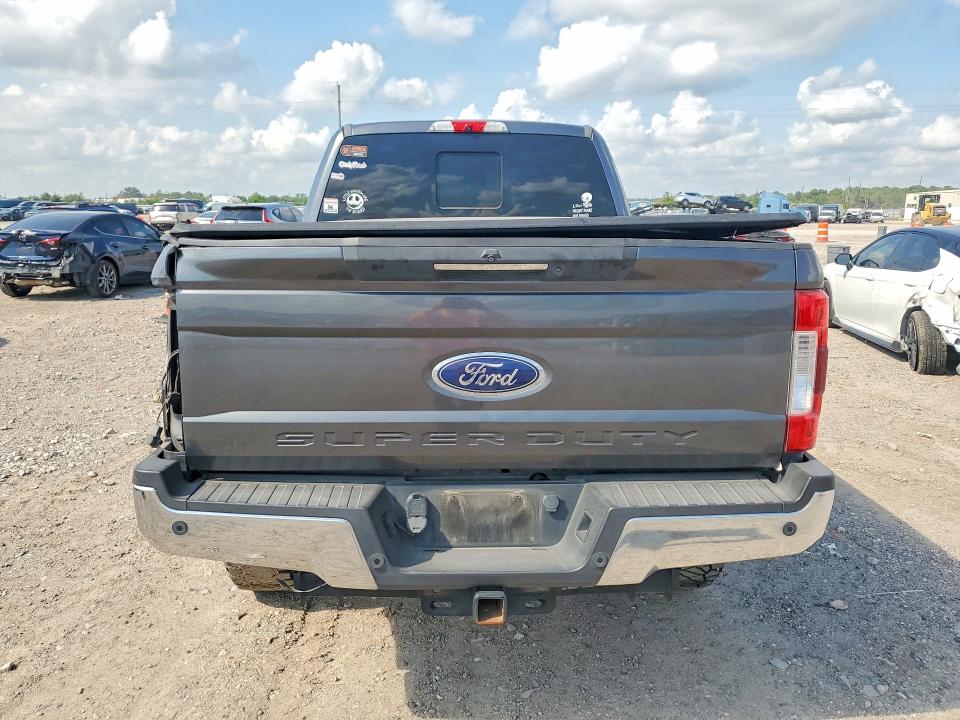 Photo 6 from auction – 2017 FORD F250 with VIN 1FT7W2BTXHED07352