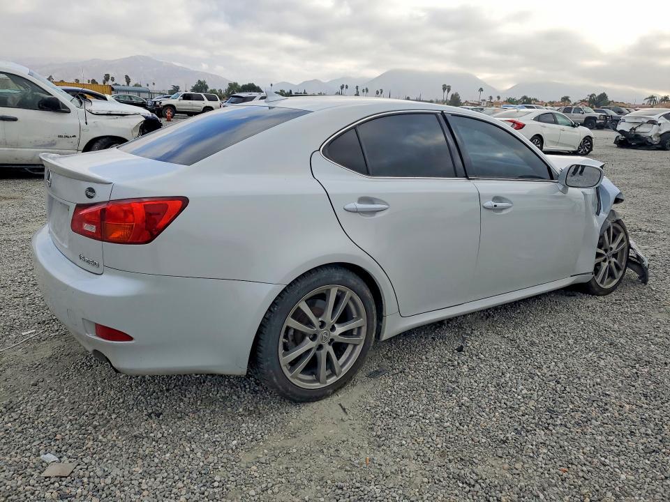 Фото 3 с аукциона – 2008 LEXUS IS 250 с VIN JTHBK262685081820
