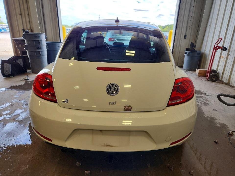 Снимка 6 от търг – 2013 VOLKSWAGEN BEETLE с VIN 3VWJL7AT5DM621893