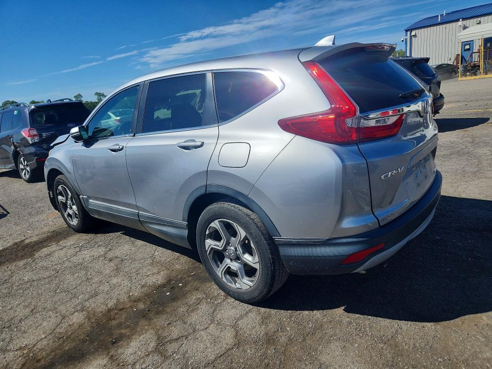 Снимка 2 от търг – 2018 HONDA CR-V с VIN 2HKRW2H50JH611250