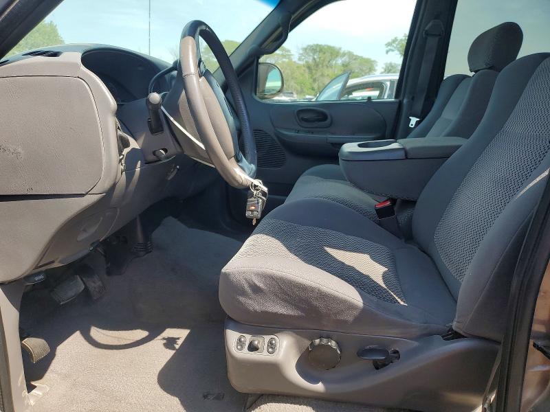 Photo 7 from auction – 2002 FORD F150 with VIN 1FTRW08L72KB31356