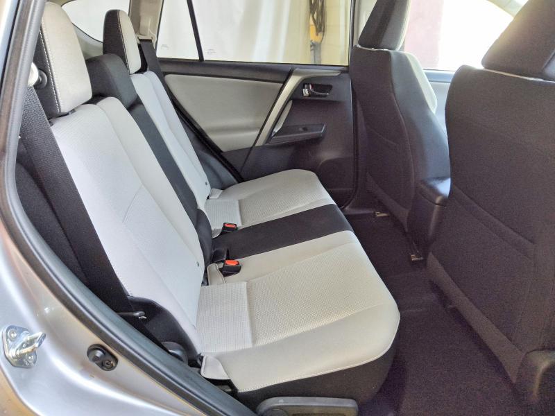 Photo 11 from auction – 2016 TOYOTA RAV4 with VIN 2T3RFREVXGW420689