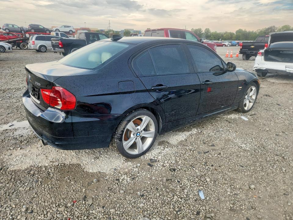 Zdjęcie 3 z aukcji – 2011 BMW 335 z VIN WBAPL5G51BNN23941