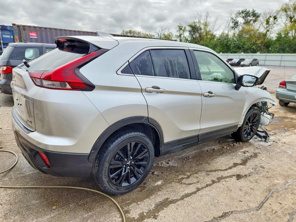 Снимка 3 от търг – 2024 MITSUBISHI ECLIPSE CROSS с VIN JA4ATVAAXRZ035518