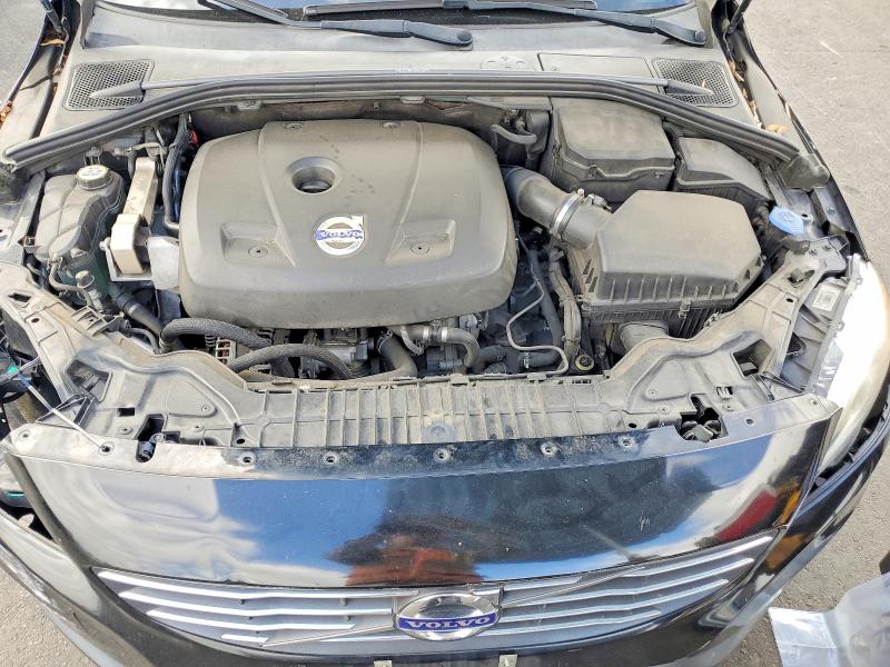 Photo 12 from auction – 2015 VOLVO V60 with VIN YV140MEK2F1242384