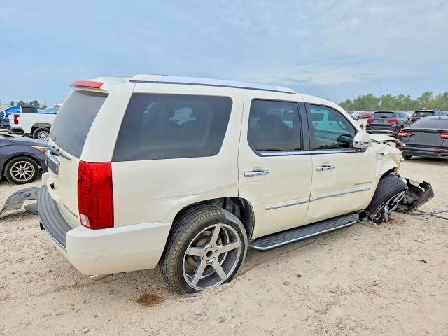 Снимка 3 от търг – 2009 CADILLAC ESCALADE с VIN 1GYFC23269R114565