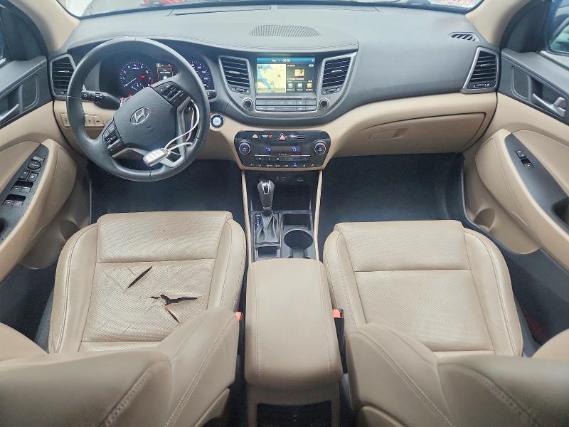 Photo 8 from auction – 2016 HYUNDAI TUCSON with VIN KM8J3CA20GU079164