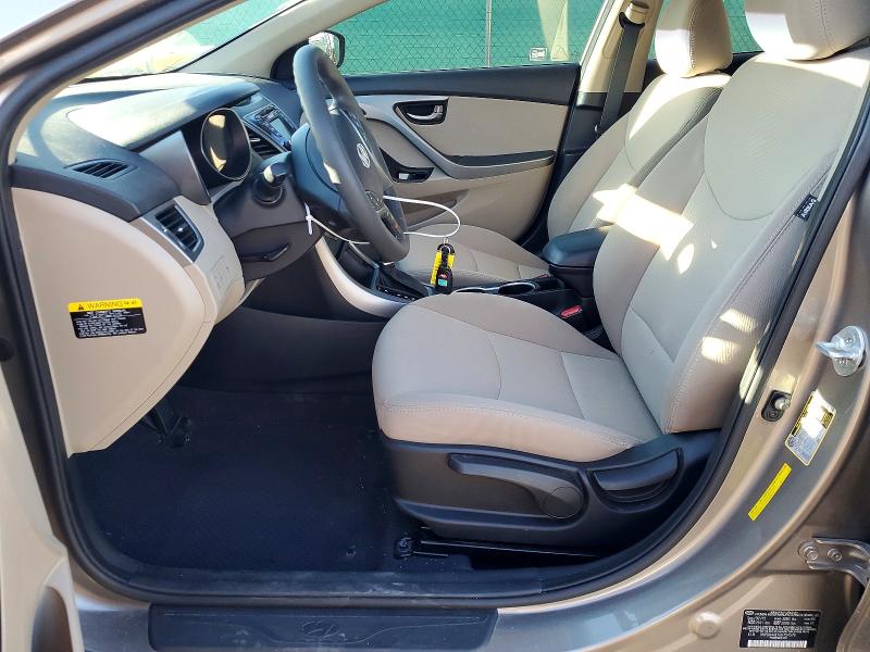 Photo 7 from auction – 2016 HYUNDAI ELANTRA with VIN 5NPDH4AE1GH754579