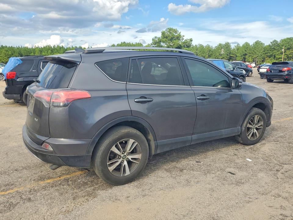 Photo 3 from auction – 2017 TOYOTA RAV4 with VIN 2T3WFREV7HW356650
