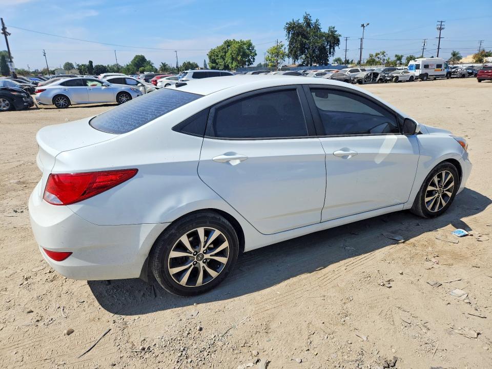 Photo 3 from auction – 2015 HYUNDAI ACCENT with VIN KMHCU4AE3FU805359