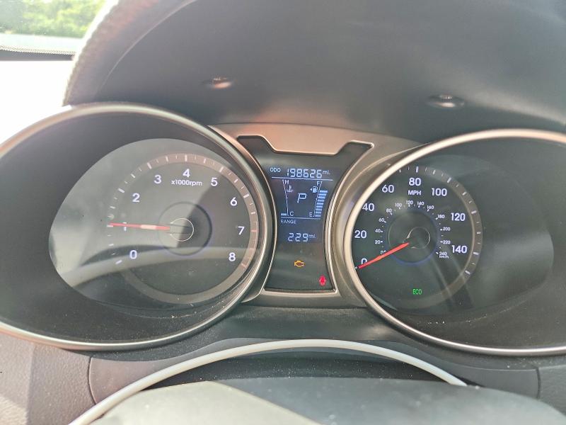 Photo 9 from auction – 2012 HYUNDAI VELOSTER with VIN KMHTC6AD0CU065142