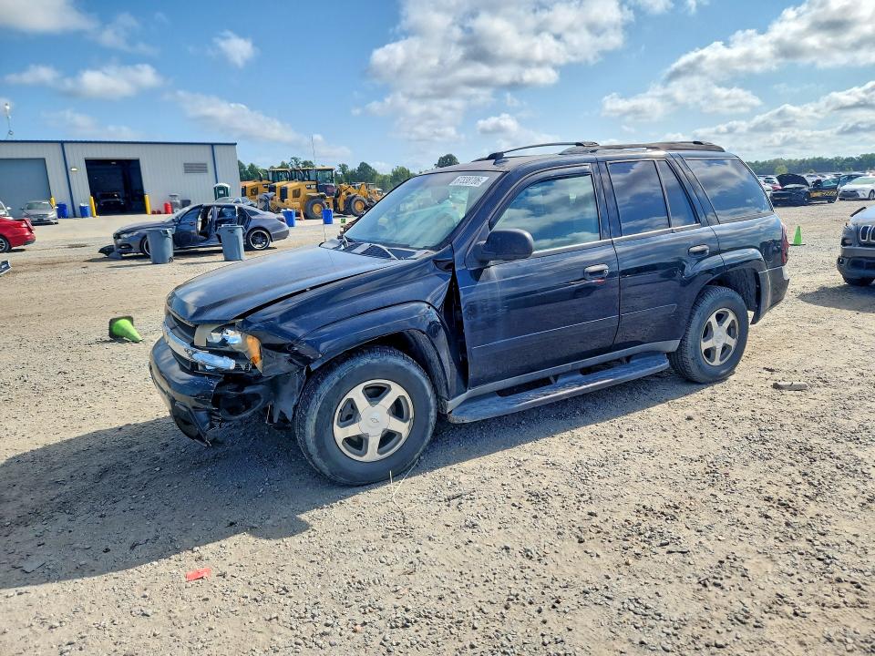 Photo 1 from auction – 2006 CHEVROLET TRAILBLAZER with VIN 1GNDS13S062114714