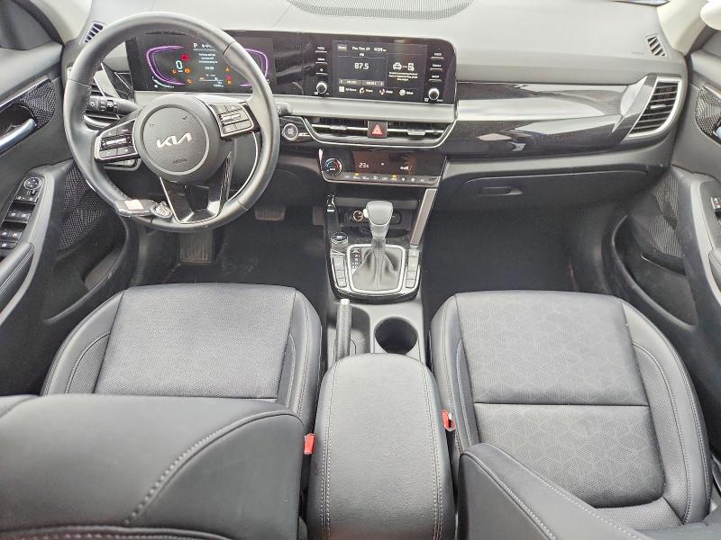 Снимка 8 от търг – 2025 KIA SELTOS с VIN KNDEUCAA7S7808973