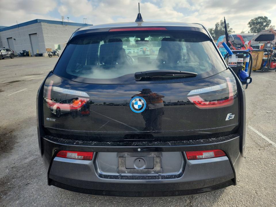 Photo 6 from auction – 2017 BMW I3 with VIN WBY1Z6C38HV950039