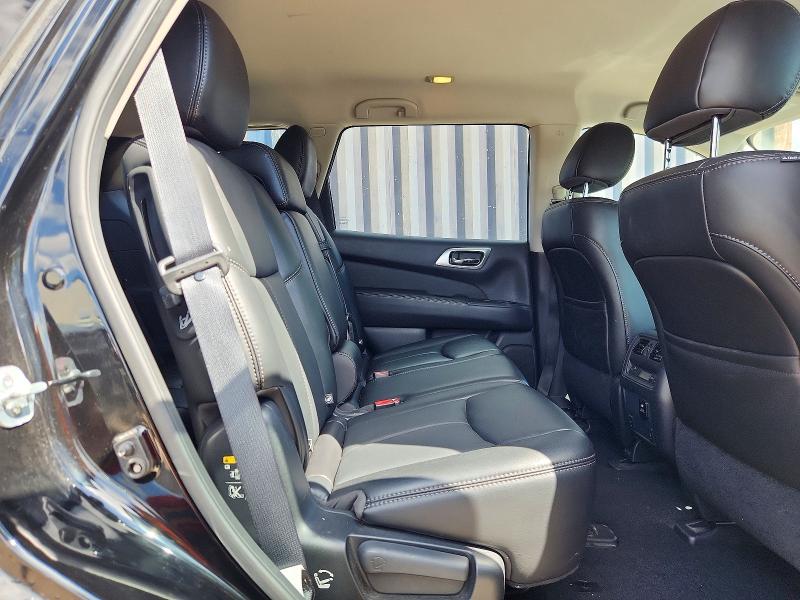 Photo 11 from auction – 2017 NISSAN PATHFINDER with VIN 5N1DR2MM5HC603029