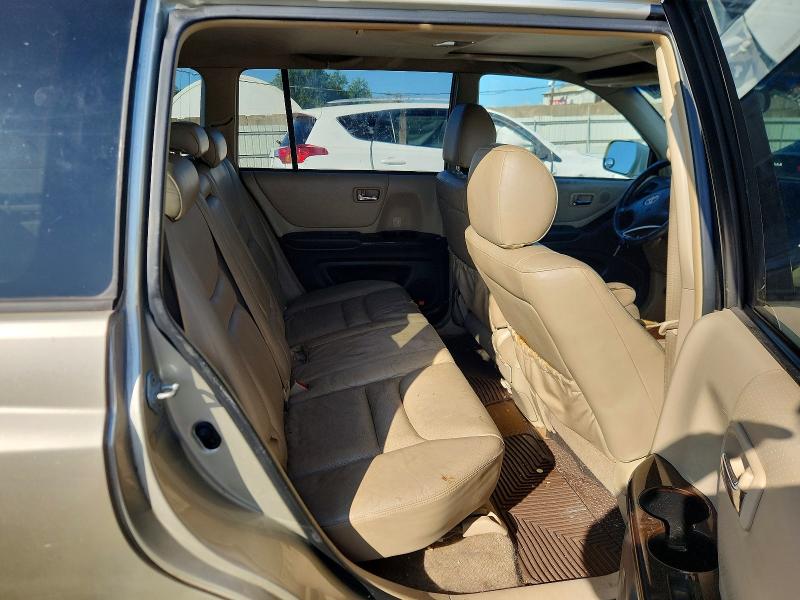 Photo 11 from auction – 2003 TOYOTA HIGHLANDER with VIN JTEHF21A230100718