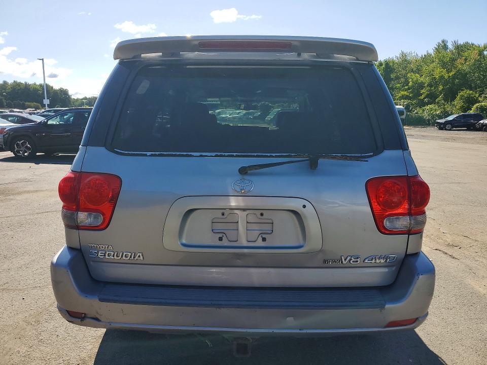 Photo 6 from auction – 2005 TOYOTA SEQUOIA with VIN 5TDBT48A15S247231