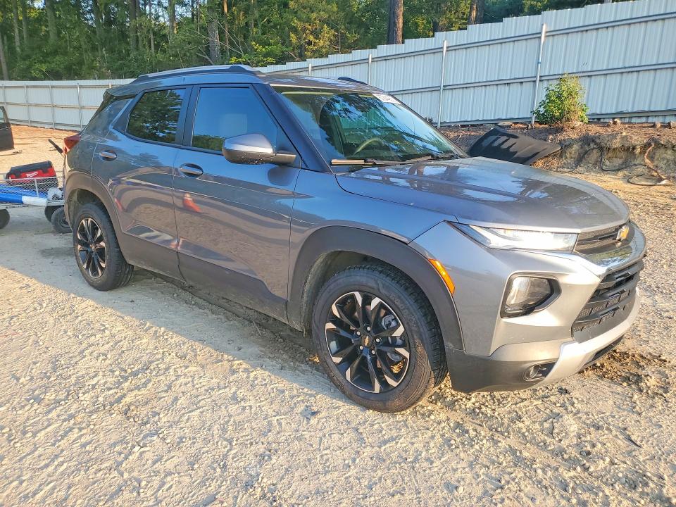 Photo 4 from auction – 2022 CHEVROLET TRAILBLAZER with VIN KL79MPSL9NB019425