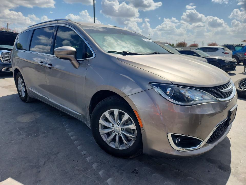 صورة رقم 4 من المزاد - 2018 CHRYSLER PACIFICA مع VIN 2C4RC1EG9JR139237