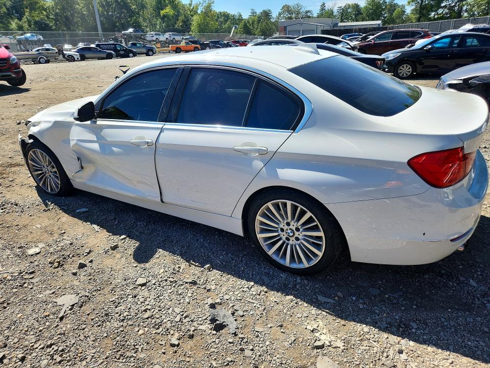 Photo 2 from auction – 2012 BMW 328 with VIN WBA3A5C5XCF342214