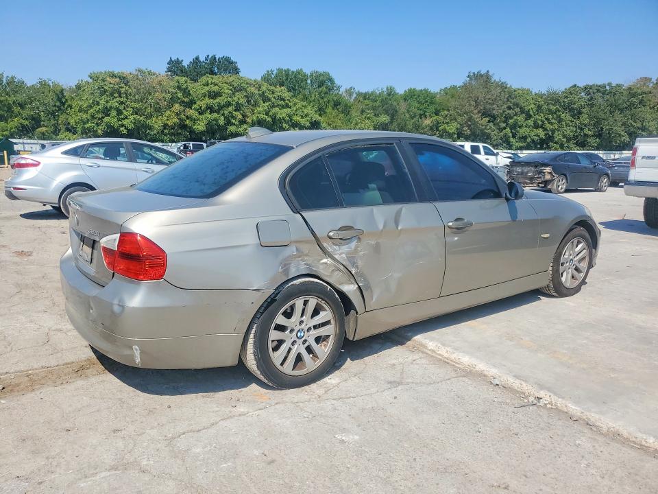 Photo 3 from auction – 2007 BMW 328 with VIN WBAVA335X7KX80158