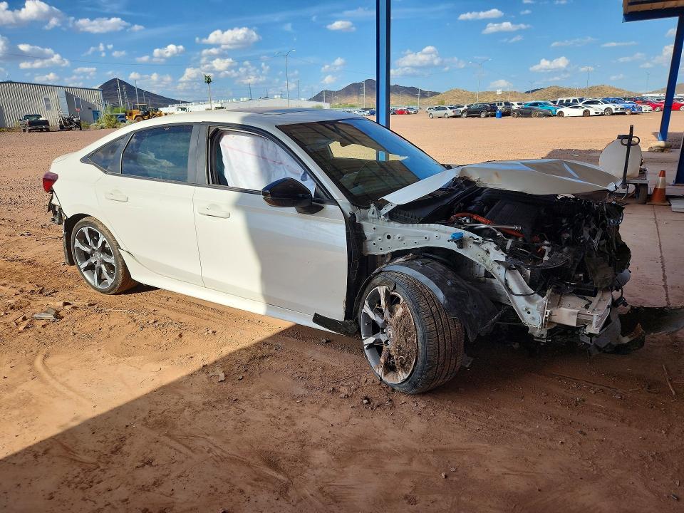 Снимка 4 от търг – 2025 HONDA CIVIC с VIN 2HGFE4F83SH300812