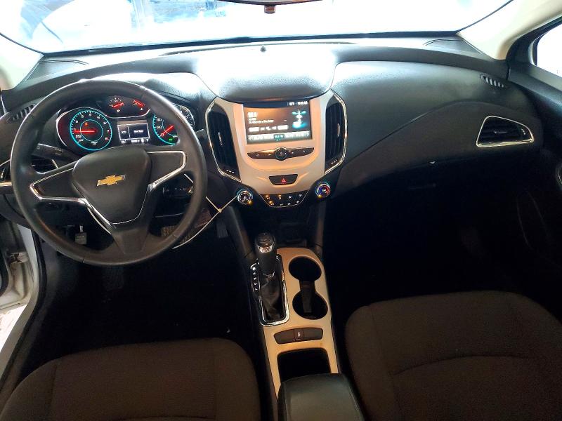Photo 8 from auction – 2018 CHEVROLET CRUZE with VIN 1G1BC5SM4J7200748