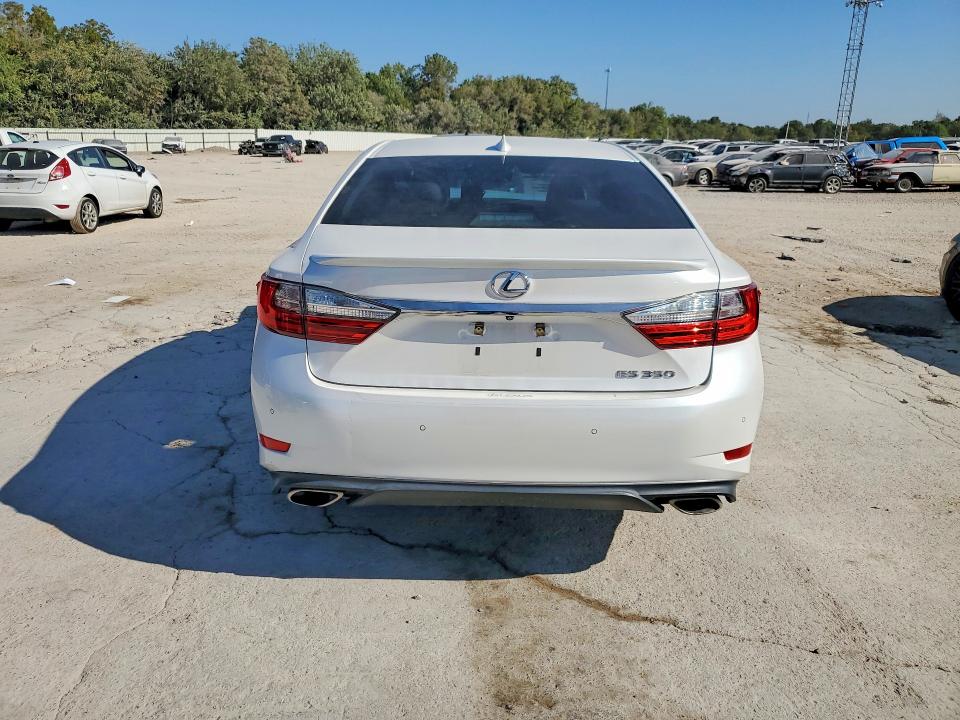 Zdjęcie 6 z aukcji – 2018 LEXUS ES z VIN 58ABK1GG6JU083704