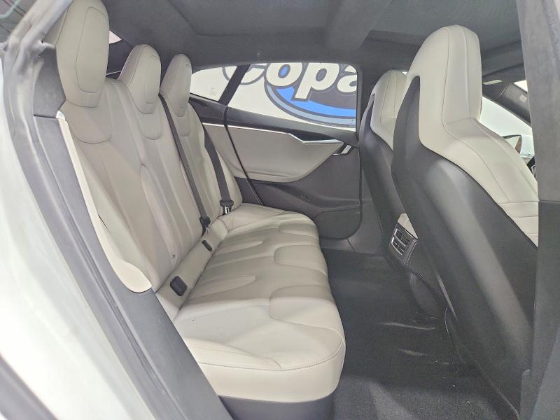 Photo 10 from auction – 2016 TESLA MODEL S with VIN 5YJSA1E21GF139782