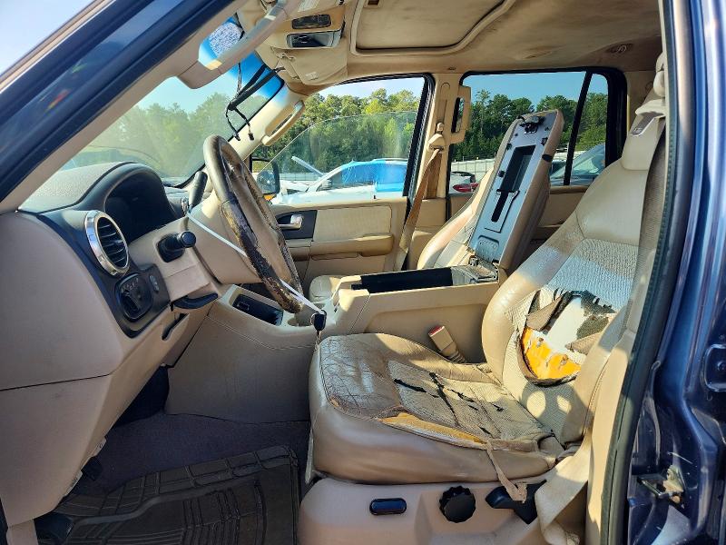 Photo 7 from auction – 2004 FORD EXPEDITION with VIN 1FMFU17L04LB25715