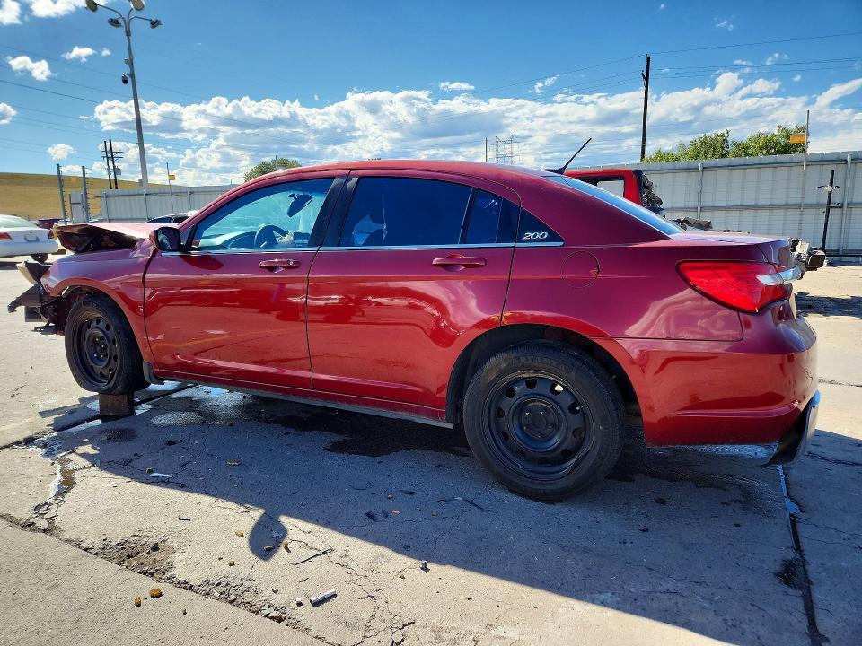 Photo 2 from auction – 2013 CHRYSLER 200 with VIN 1C3CCBAB2DN597004
