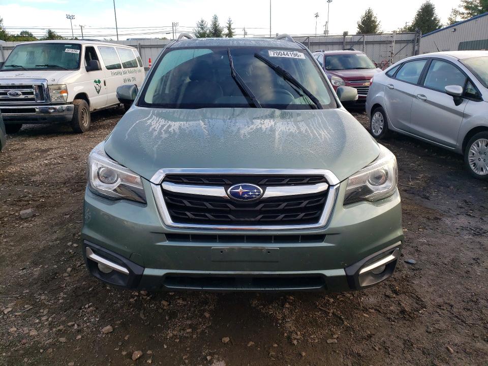 Фото 5 с аукциона – 2017 SUBARU FORESTER с VIN JF2SJATC2HH474774