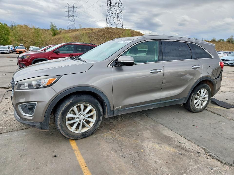 KIA SORENTO 2018 with VIN 5XYPGDA34JG400603 - Photo from auction